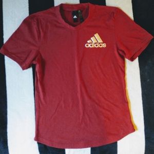 ADIDAS T-SHIRT